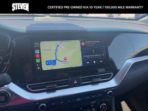Certified 2022 Kia Niro EX Premium FWD image 10