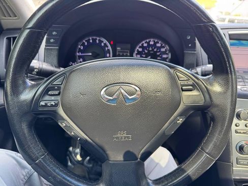 Used 2015 INFINITI Q40 AWD w/ Navigation Package image 18