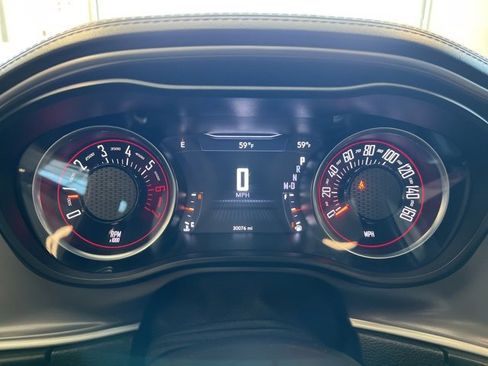 Certified 2022 Dodge Challenger R/T w/ Plus Package image 17