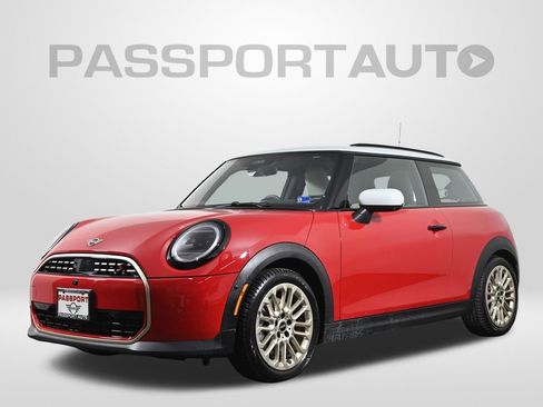 Certified 2025 MINI Cooper S image 1