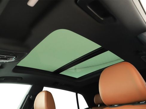 Certified 2025 Audi Q8 Prestige w/ Prestige Package image 26