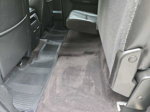 Used 2014 GMC Sierra 2500 SLT w/ Suspension Package, Off-Road image 33