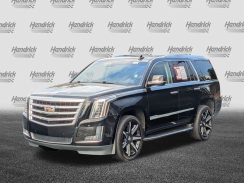 Used 2019 Cadillac Escalade Luxury image 5
