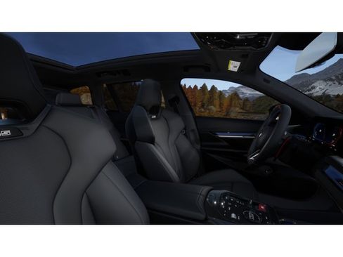 New 2026 BMW M5 Touring image 9