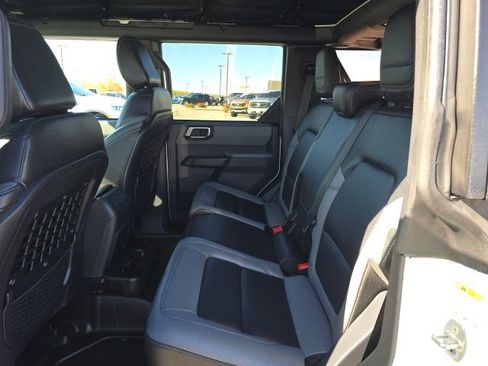 Used 2023 Ford Bronco Big Bend image 15