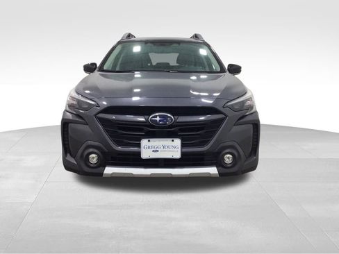 Used 2023 Subaru Outback Limited image 7