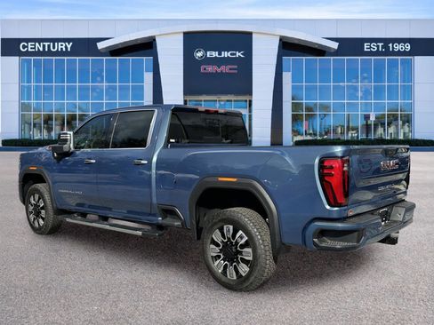 New 2026 GMC Sierra 2500 Denali w/ Denali Reserve Package AWD/4WD image 6