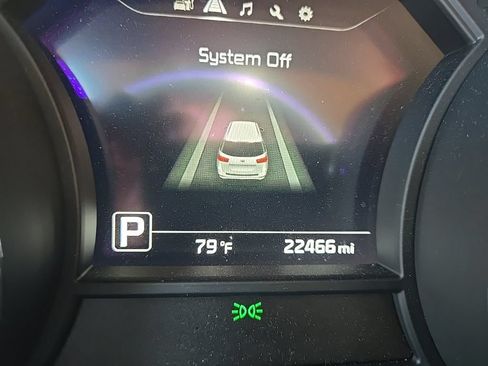 Used 2018 Kia Sedona EX FWD image 18