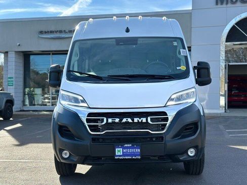 New 2026 RAM ProMaster 2500 w/ Quick Order Package 22G SLT image 8