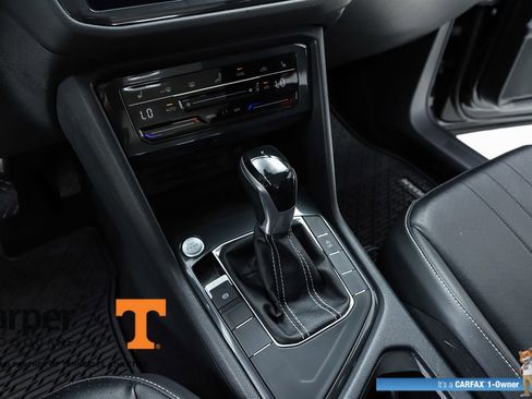 Used 2022 Volkswagen Tiguan SE image 63