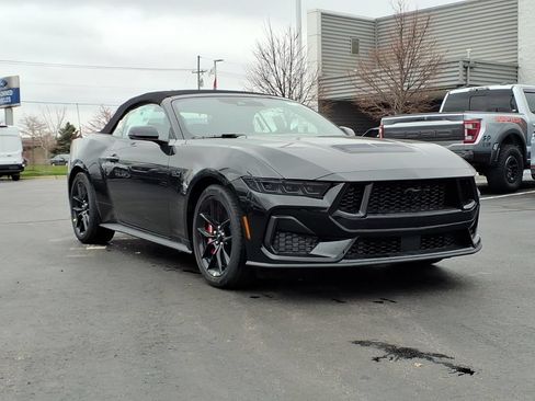 New 2026 Ford Mustang GT Premium RWD image 3