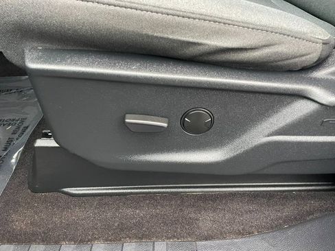 Certified 2022 Ford F150 XLT w/ Equipment Group 301A Mid image 15