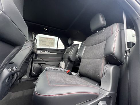 New 2026 Ford Explorer ST image 33