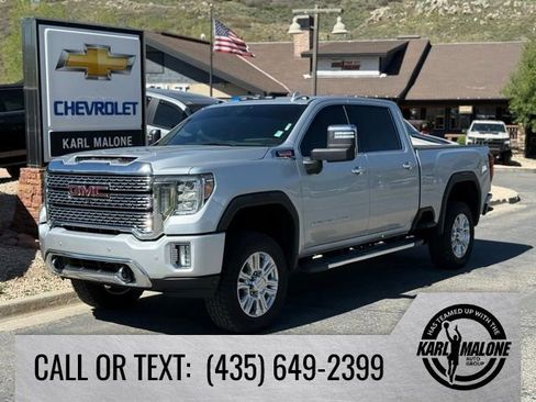 Used 2020 GMC Sierra 3500 Denali w/ Denali Ultimate Package AWD/4WD image 1