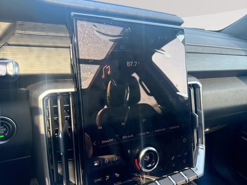 New 2026 GMC Acadia Elevation w/ Black Edition AWD/4WD image 13