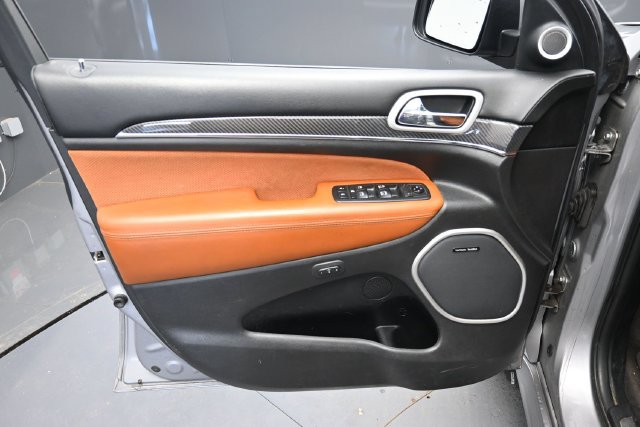 Used 2018 Jeep Grand Cherokee SRT AWD/4WD image 17