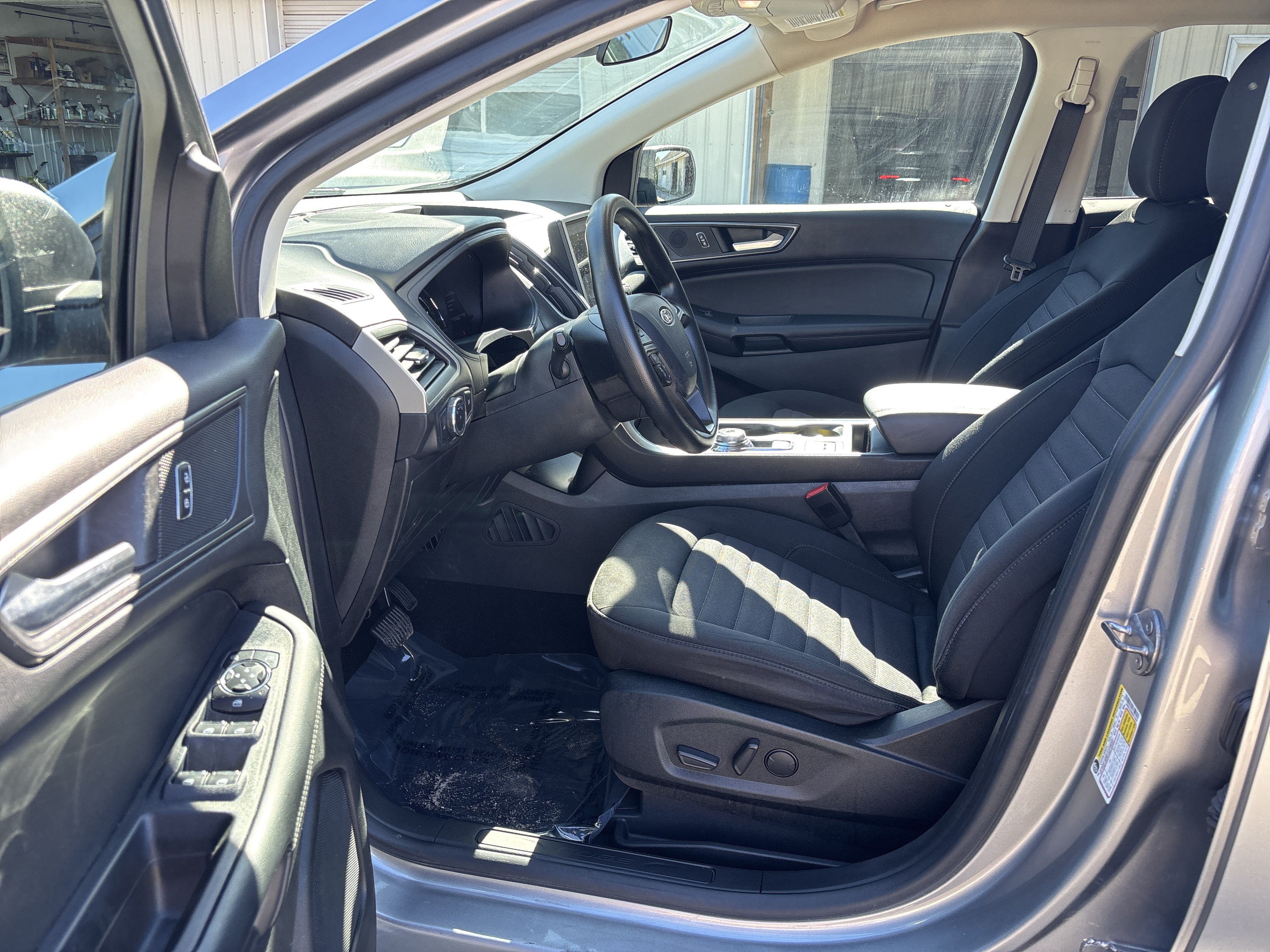 Used 2022 Ford Edge SE AWD/4WD image 14