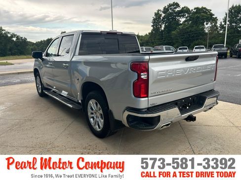 Certified 2022 Chevrolet Silverado 1500 LTZ AWD/4WD image 6