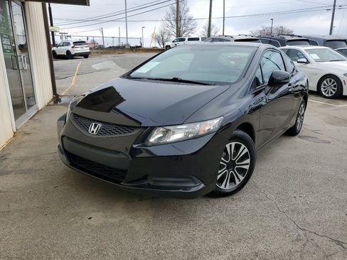 Used 2013 Honda Civic LX image 3
