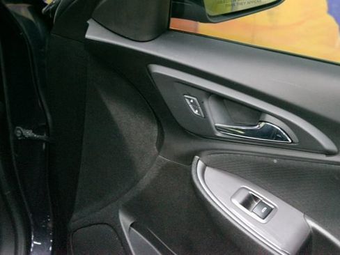 Used 2022 Chevrolet Malibu LS FWD image 10