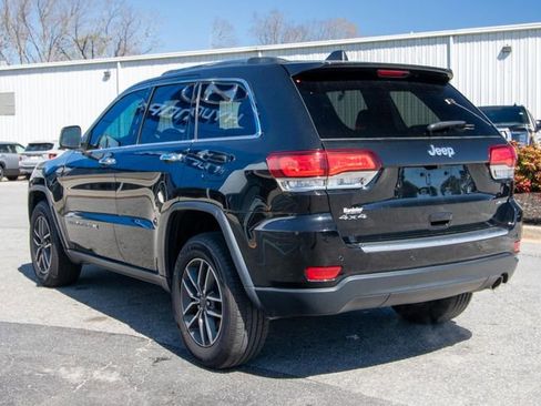 Used 2022 Jeep Grand Cherokee Limited image 14