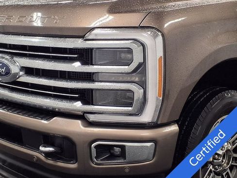 Used 2023 Ford F250 Limited AWD/4WD image 36