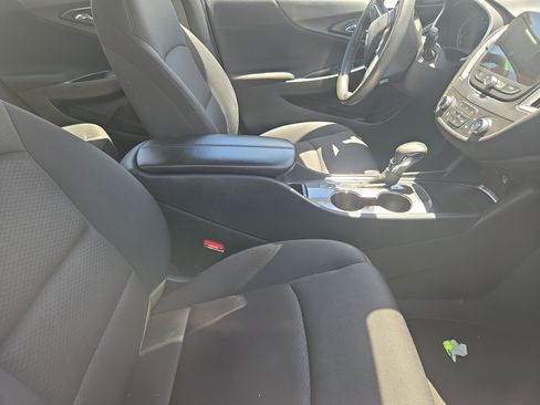 Used 2024 Chevrolet Malibu LT FWD image 8