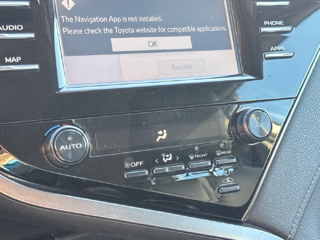 Used 2019 Toyota Camry SE FWD image 27