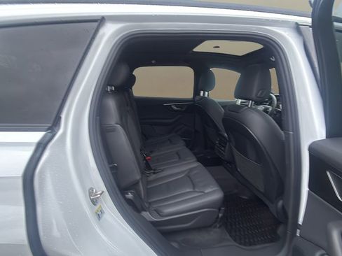 Used 2022 Audi Q7 3.0T Premium Plus image 14