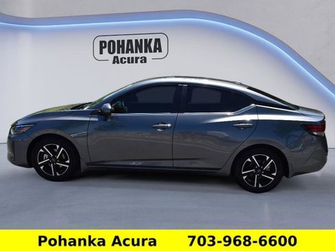 Used 2025 Nissan Sentra SV w/ Trunk Package FWD image 4