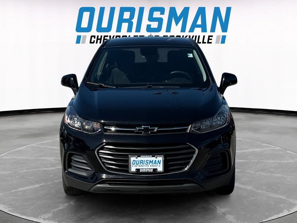 Used 2020 Chevrolet Trax LS w/ Tint and Cruise Package FWD image 8