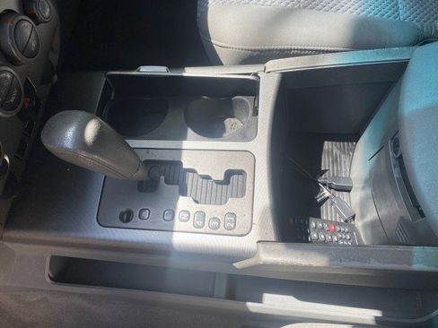 Used 2006 Nissan Armada SE image 50