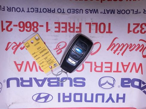 Used 2024 Subaru Outback Limited AWD/4WD image 43