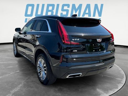 Used 2024 Cadillac XT4 Premium Luxury AWD/4WD image 4