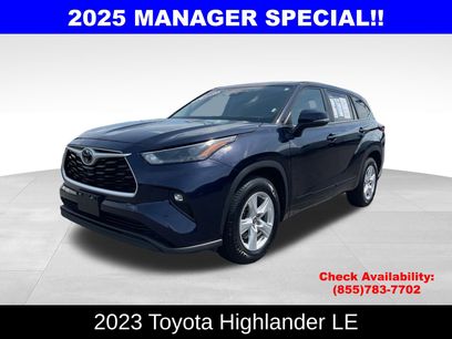 Used 2023 Toyota Highlander LE