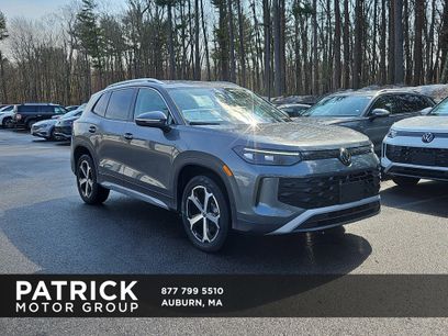 New 2026 Volkswagen Tiguan SE