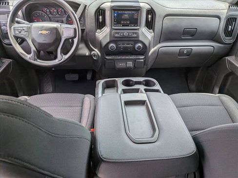 Used 2022 Chevrolet Silverado 1500 Custom RWD image 16