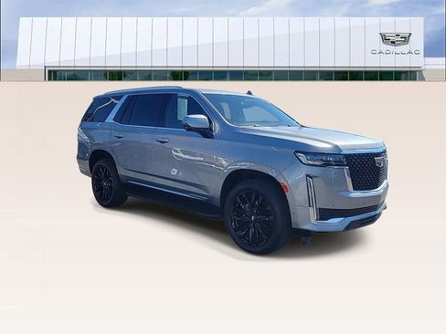 Certified 2024 Cadillac Escalade Premium Luxury image 2