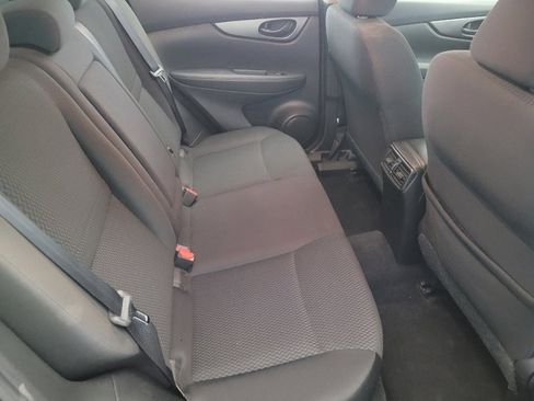 Used 2019 Nissan Rogue Sport S w/ Appearance Package image 19