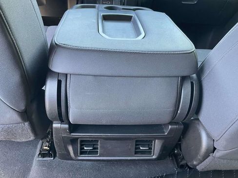 Used 2022 Chevrolet Silverado 1500 Custom w/ Safety Confidence Package AWD/4WD image 13
