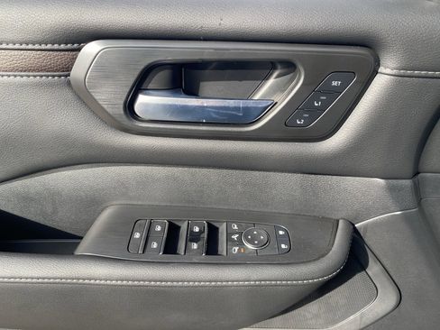 New 2026 Nissan Armada SL image 23