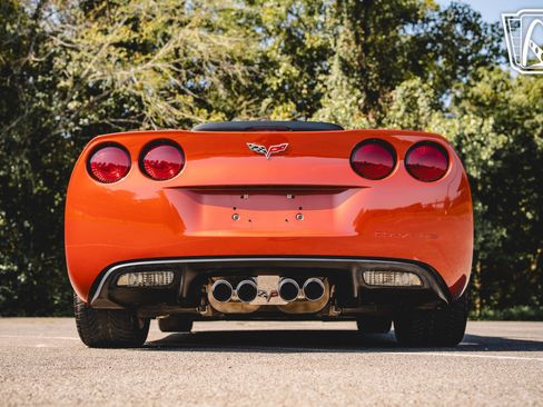 Used 2006 Chevrolet Corvette 3LT Convertible w/ Preferred Equipment Group image 20