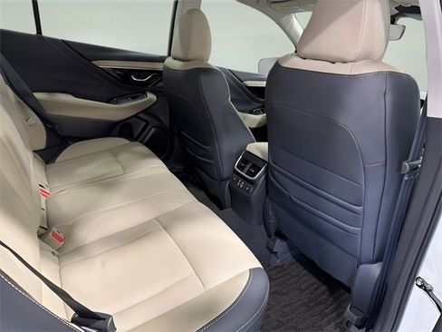 Used 2023 Subaru Outback Limited image 34