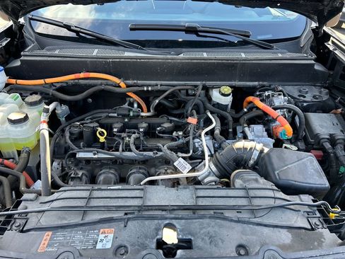 Used 2024 Ford Maverick XLT image 40