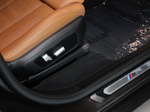 Used 2022 BMW X3 sDrive30i w/ M Sport Package 2 RWD image 50