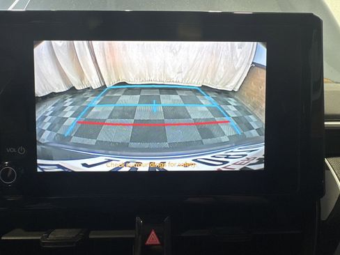 Used 2023 Toyota Corolla SE image 21