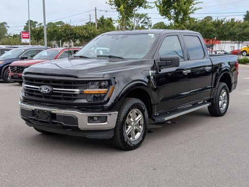 Used 2025 Ford F150 XLT w/ Equipment Group 301A Standard AWD/4WD image 7