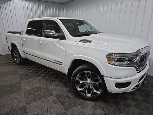 Used 2024 RAM 1500 Limited AWD/4WD image 7