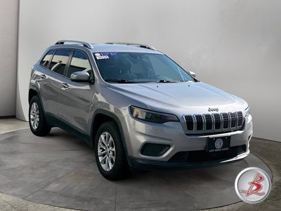 Used 2020 Jeep Cherokee Latitude w/ Cold Weather Group