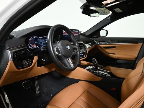 Certified 2023 BMW M550i xDrive w/ Executive Package image 15